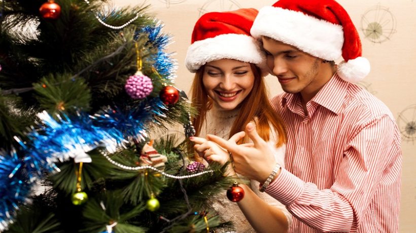 How to entertainment the first Christmas as a couple