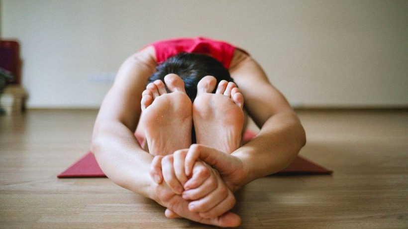 How to do yoga at home for beginners? (8 Tips Never Listened)