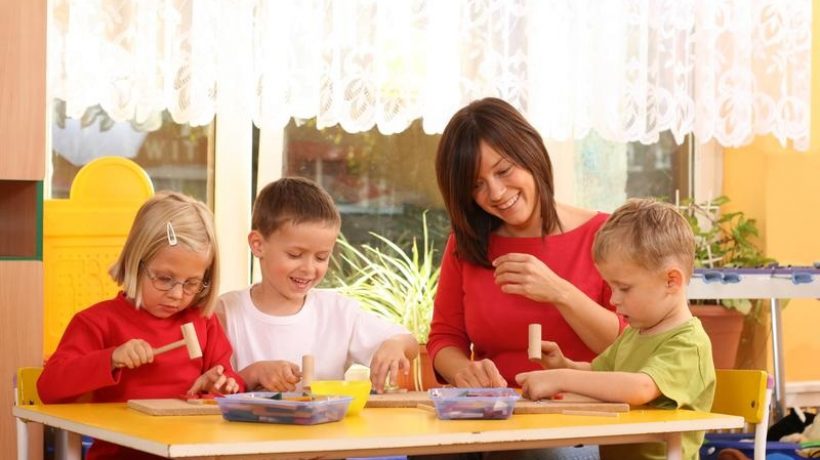 Child adaptation from 3 to 5 years old to school or college