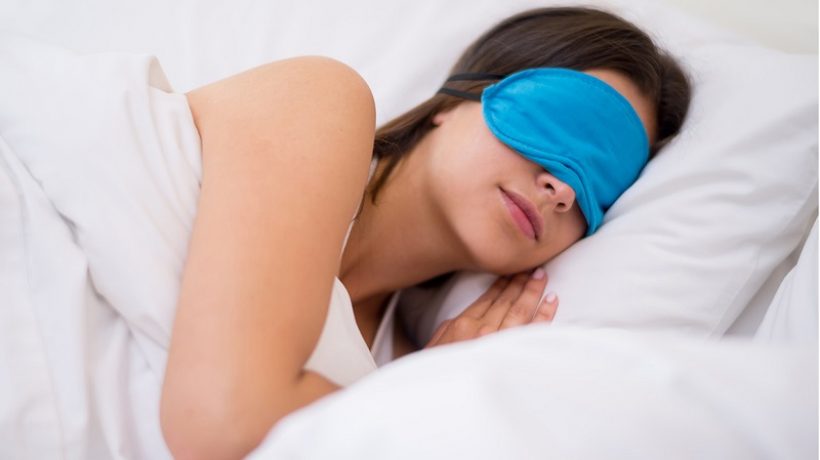 8 ways to sleep better while you plan your wedding