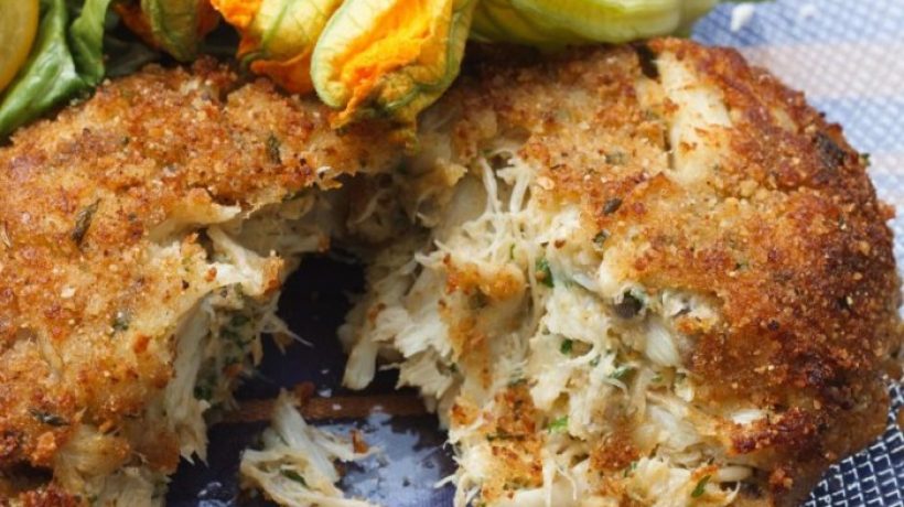 How to Bake Crab Cakes? A Complete Recipe