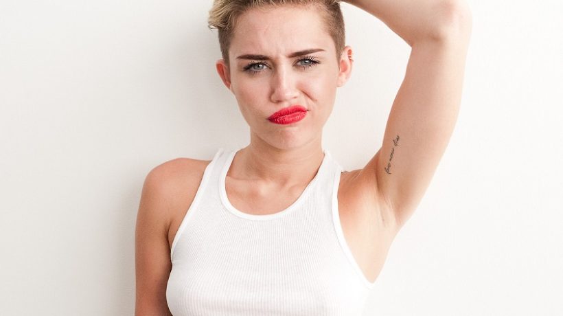 Miley Cyrus height and weight