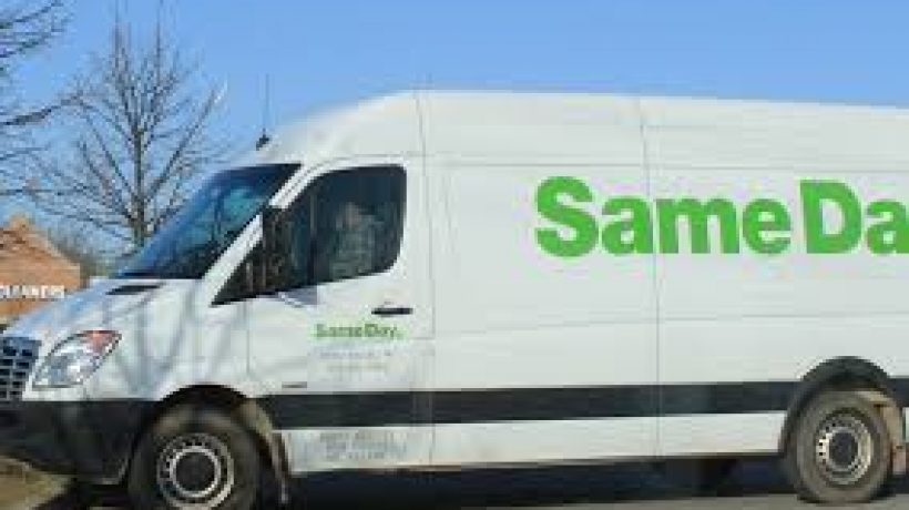What Does The Work Of A Courier Involve?