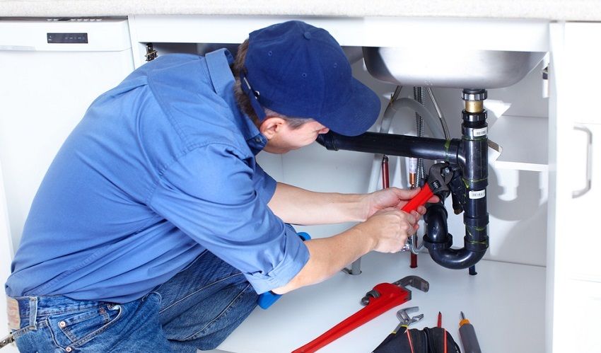 Regular Plumbing Maintenance by a Professional