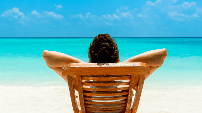 5 Travel Essentials You Need to Pack For Your Next Vacation
