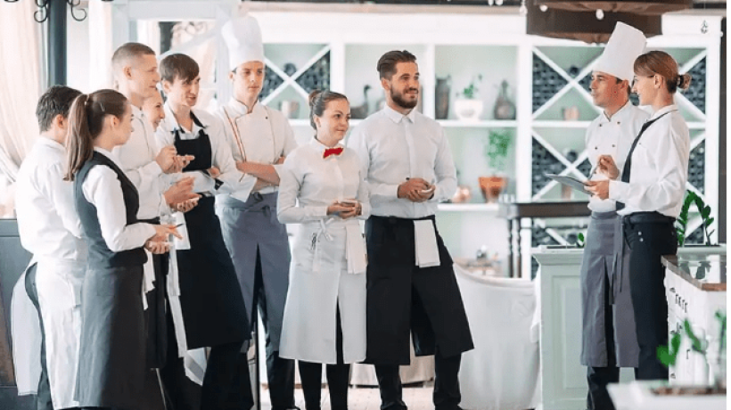 Working Efficiently in a Busy Restaurant, Café or Bar