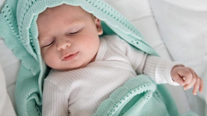 How to Ensure Baby Blankets Are Free From Harmful Dyes