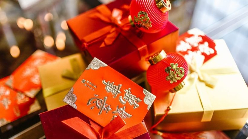 What to Buy for Chinese New Year Gifts: A Guide to Thoughtful and Traditional Gifts