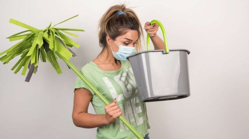 Naturally Fresh: Eco-Friendly Ways to Banish Storage Container Odors