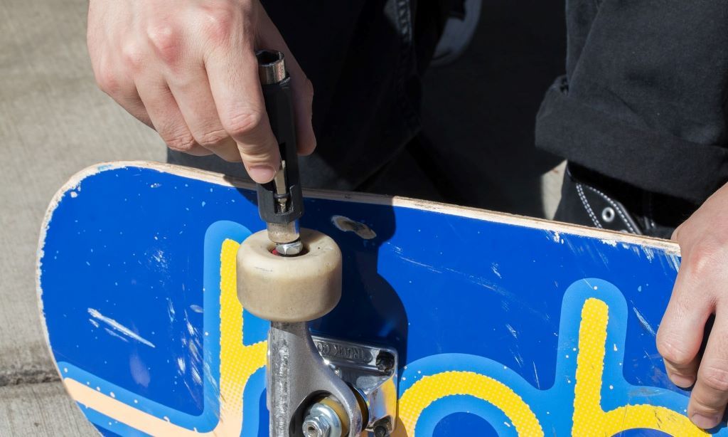 Ultimate Guide to Maintaining Your E-Skateboard