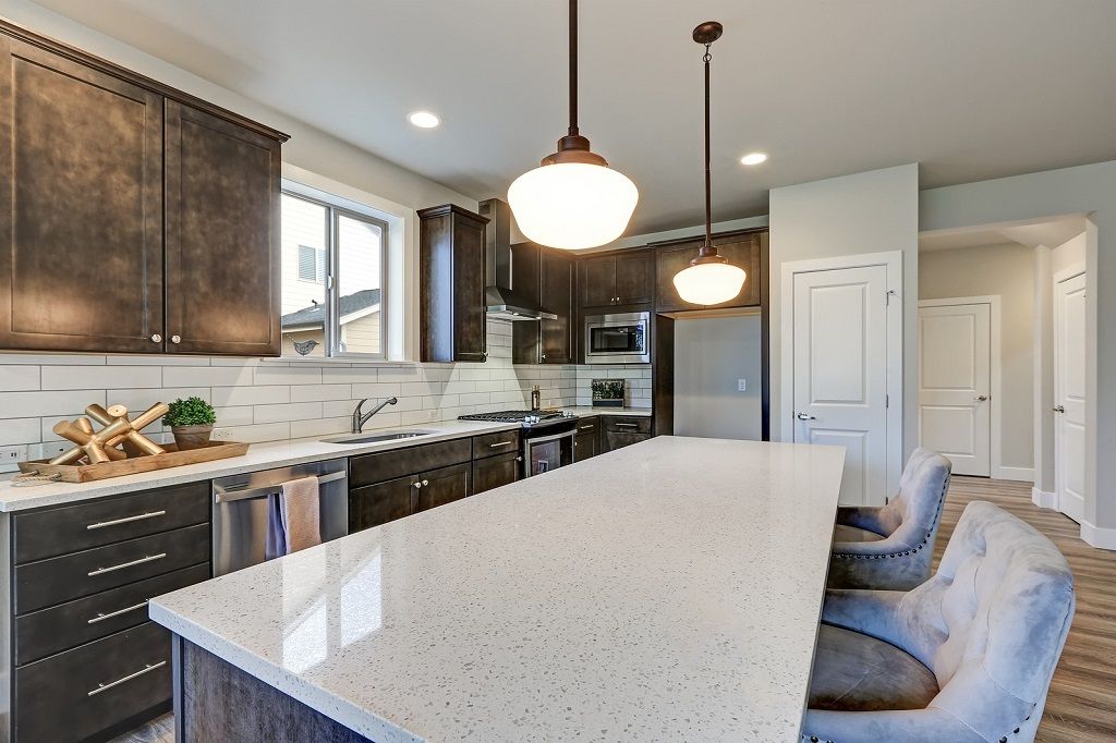 Can Corian countertops be repaired if damaged