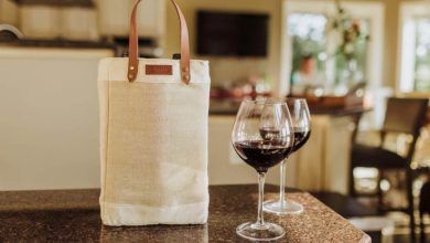 handbag to bring a wine tasting