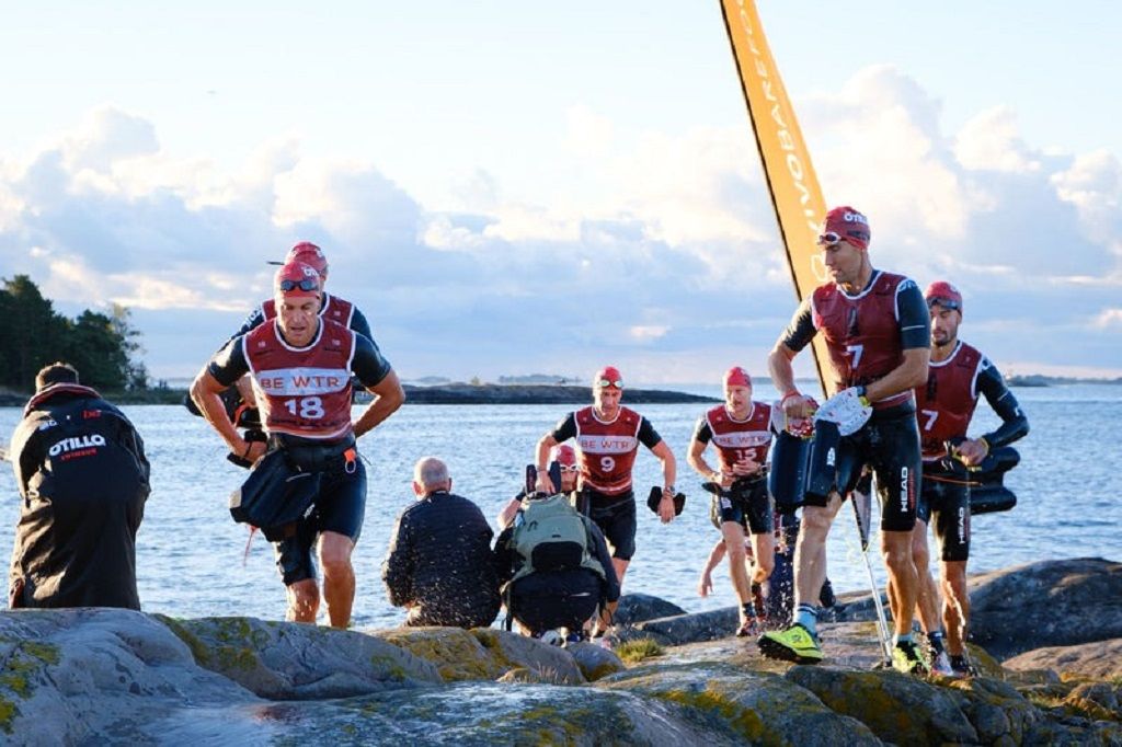 What is the average completion time for the ÖTILLÖ World Championship