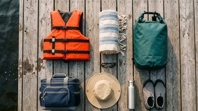 Get ready for your first lake day! Explore must-have beginner essentials, smart packing tips, and the critical gear sizing guides you need for a safe trip.